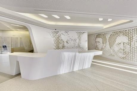 Futurista o minimalista? Diseño de banco en Zurich Futurista o minimalista? Diseño de banco en Zurich