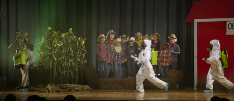 El viejo MacDonald tenía una granja, tenía... El viejo MacDonald tenía una granja, tenía...