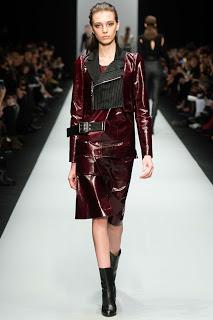 GUY LAROCHE presenta su nueva colección en París. GUY LAROCHE presenta su nueva colección en París.