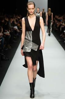 GUY LAROCHE presenta su nueva colección en París. GUY LAROCHE presenta su nueva colección en París.
