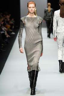 GUY LAROCHE presenta su nueva colección en París. GUY LAROCHE presenta su nueva colección en París.