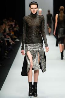 GUY LAROCHE presenta su nueva colección en París. GUY LAROCHE presenta su nueva colección en París.