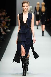 GUY LAROCHE presenta su nueva colección en París. GUY LAROCHE presenta su nueva colección en París.