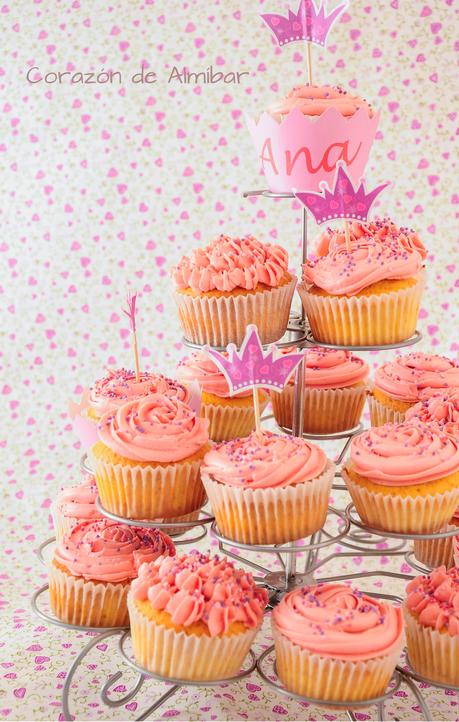 CUPCAKES CON SWISS MERINGUE BUTTERCREAM SABOR ALGODÓN DE AZÚCAR photo cupcakesana_zps513e4d4d.jpg