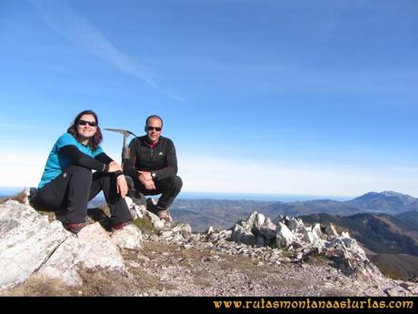 Ruta PR AS-46 Pico Mua: Cima del pico Múa Ruta PR AS-46 Pico Mua: Cima del pico Múa