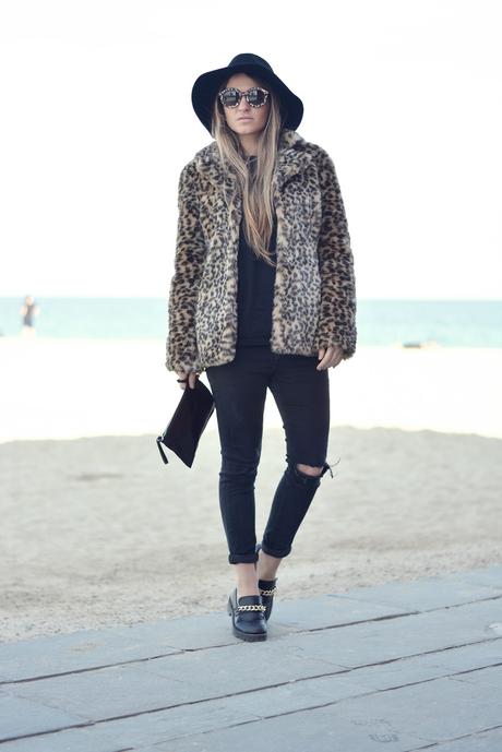 LEO COAT