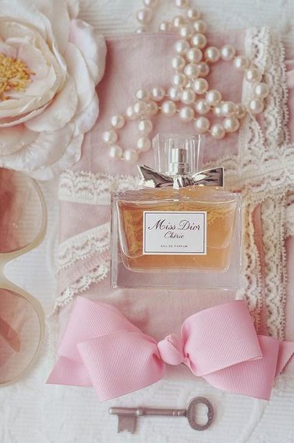 12 perfumes para novias: elige la fragancia perfecta