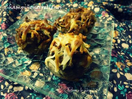 CHAMPIÑONES RELLENOS CHAMPIÑONES RELLENOS