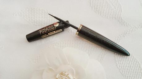 Mirada intensa con Ultra Black Edition de Bourjois bourjois, ultra black edition, liner pinceau