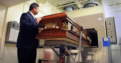 La cremación de cuerpos, ¿es bíblica o qué implicaciones tiene? La cremación de cuerpos, ¿es bíblica o qué implicaciones tiene?