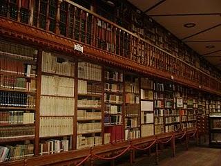 En la Biblioteca Nacional EXPOSICIÓN SOBRE LOS 285 AÑOS DEL CONVENTO DE OCOPA En la Biblioteca Nacional EXPOSICIÓN SOBRE LOS 285 AÑOS DEL CONVENTO DE OCOPA