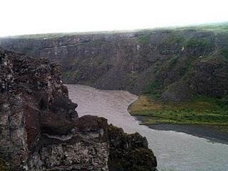 17 de agosto. Akureyri, Húsavík, Parque Jökulsárgljúfur,  cañón Ásbyrgi, Vesturdalur