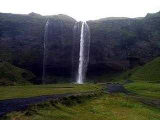 13 de agosto. Geysir, Gullfoss, cráter Kerid, cascada Seljalandsfoss y Skófagoss