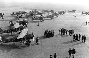 El Corpo Aereo Italiano bombardea Inglaterra - 25/10/1940.