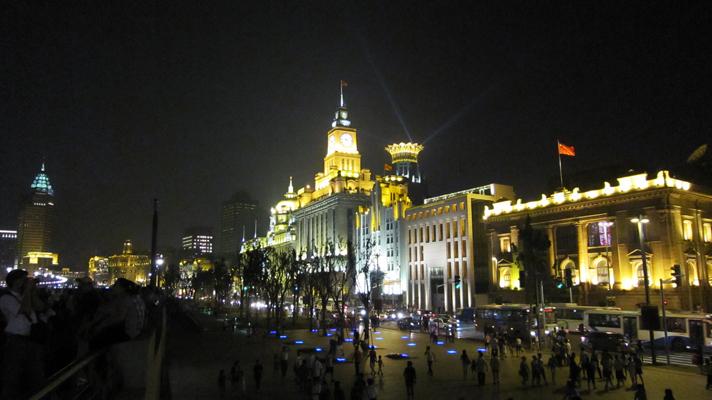 Shanghai, la perla de Oriente Shanghai, la perla de Oriente