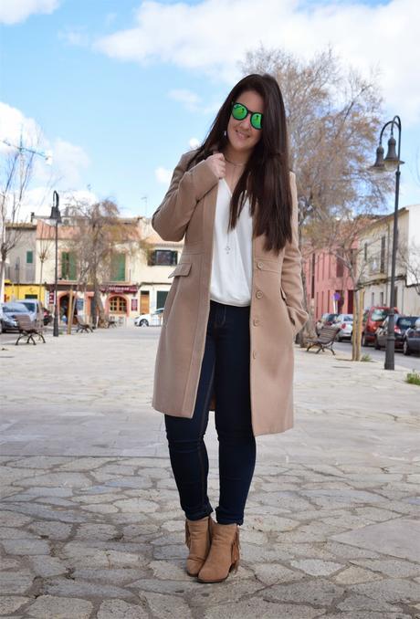 Green and round mirror Sunnies Green and round mirror Sunnies