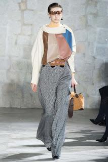 Los bolsos de Loewe centran todas las miradas Los bolsos de Loewe centran todas las miradas