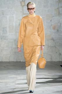 Los bolsos de Loewe centran todas las miradas Los bolsos de Loewe centran todas las miradas
