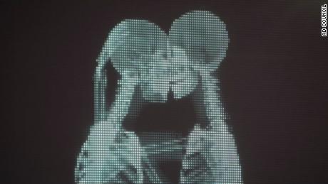 El amor no entiende de razas, géneros, religiones, discapacidades... El amor no tiene etiquetas. El amor no entiende de razas, géneros, religiones, discapacidades... El amor no tiene etiquetas.