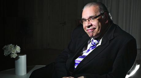 Uno, Pequeño y Libre... Incombustible Pedro Ruíz Uno, Pequeño y Libre... Incombustible Pedro Ruíz