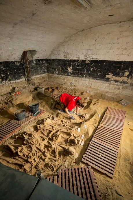 Un cementerio en un sótano en París. 