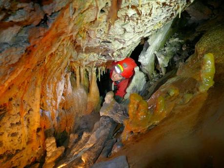 Día de la Mujer: LAS ESPELEÓLOGAS Día de la Mujer: LAS ESPELEÓLOGAS