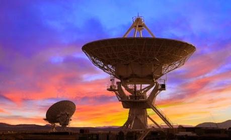 Un ajedrez mecánico para jugar a distancia con otras personas Pasion-Ajedrez