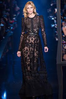 Elie Saab presenta su nueva colección de otoño