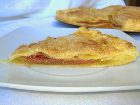 Pastel cordobés con jamón serrano