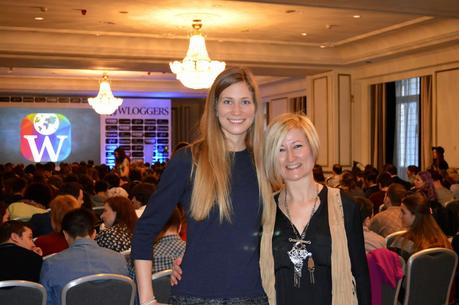 Boho style. Fringed waistcoat. Wloggers 2015 Boho style. Fringed waistcoat. Wloggers 2015