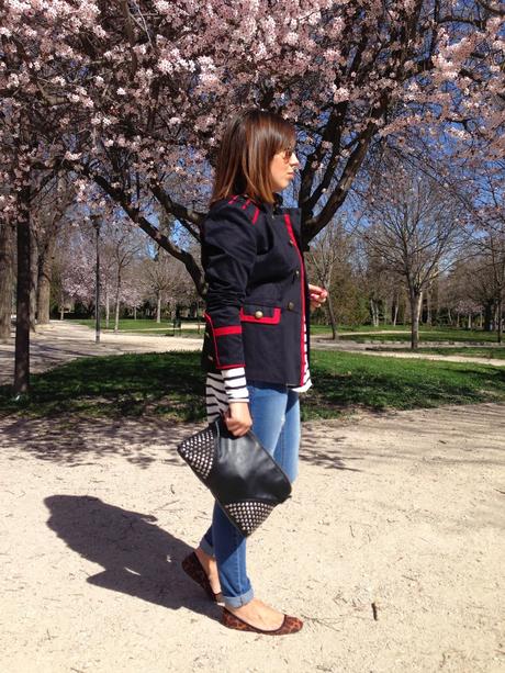 ALWAYS STRIPES.- ALWAYS STRIPES.-