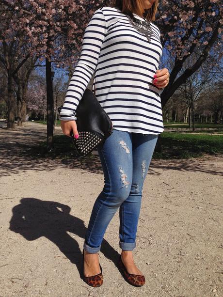 ALWAYS STRIPES.- ALWAYS STRIPES.-