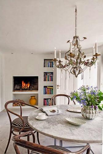 DECORANDO CON LÁMPARAS DE ARAÑA DECORANDO CON LÁMPARAS DE ARAÑA