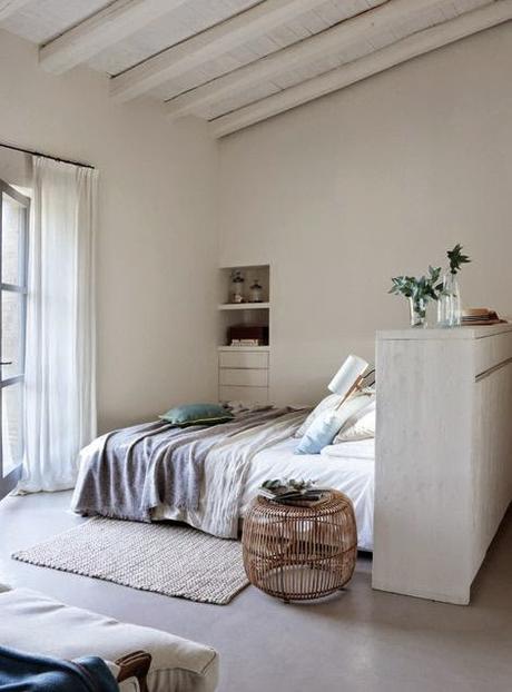 7 Claves para dar sensación de amplitud a un dormitorio pequeño Espacios limpios y ordenados