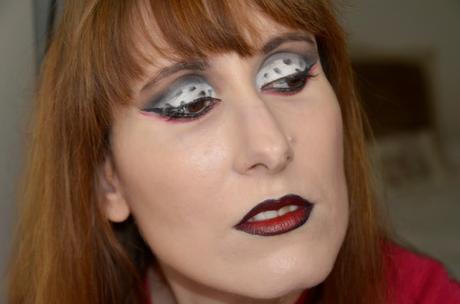 Maquillaje inspirado en Cruella de Vil Maquillaje inspirado en Cruella de Vil