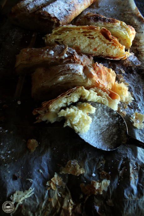 Topfenstrudel { Strudel de Requesón } Topfenstrudel { Strudel de Requesón }