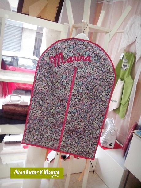 FUNDA PARA GUARDAR EL MAILLOT FUNDA PARA GUARDAR EL MAILLOT