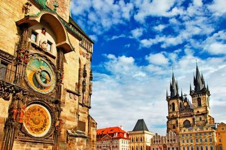 Mapa Tours-Praga-reloj astronomico