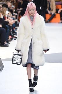 Louis Vuitton presenta su nueva colección Louis Vuitton presenta su nueva colección
