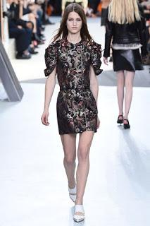 Louis Vuitton presenta su nueva colección Louis Vuitton presenta su nueva colección
