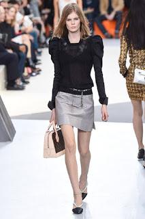 Louis Vuitton presenta su nueva colección Louis Vuitton presenta su nueva colección