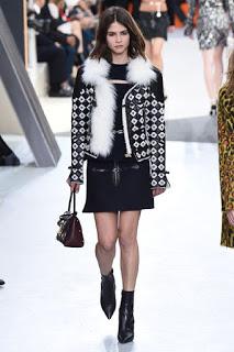 Louis Vuitton presenta su nueva colección Louis Vuitton presenta su nueva colección