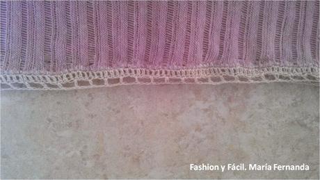 Un jersey vencedor con una puntilla a ganchillo. Un toque shabby chic ( A winner sweatre with ana crochet edge) Un jersey vencedor con una puntilla a ganchillo. Un toque shabby chic ( A winner sweatre with ana crochet edge)