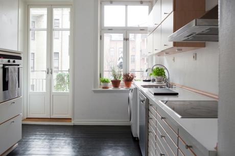 estilo nordico escandinavia estilonordico minimalismo estilo femenino interiores decoracion interiores 2 decoracion dormitorios 2 decoracion de salones 2 decoracion decoracion comedores 2 cocinas blancas interiores suelos de madera blanco piso nórdico de look total white papel de pared floral Papel de pared tapiz de cabecero en el dormitorio estilo nórdico blanco decoración nórdica escandinava decoración en blanco decoración dormitorios nórdicos blog decoracion interiores