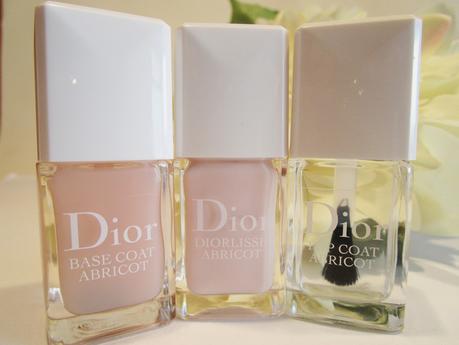 Base Coat, Diorlisse y Top Coat Abricot de Dior...El mejor cuidado para tus uñas. Base Coat, Diorlisse y Top Coat Abricot de Dior...El mejor cuidado para tus uñas.