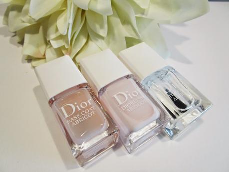 Base Coat, Diorlisse y Top Coat Abricot de Dior...El mejor cuidado para tus uñas. Base Coat, Diorlisse y Top Coat Abricot de Dior...El mejor cuidado para tus uñas.
