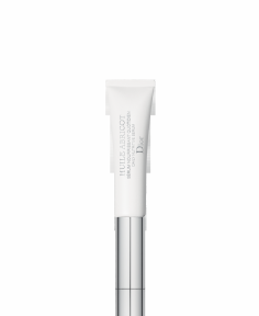 Base Coat, Diorlisse y Top Coat Abricot de Dior...El mejor cuidado para tus uñas. Base Coat, Diorlisse y Top Coat Abricot de Dior...El mejor cuidado para tus uñas.