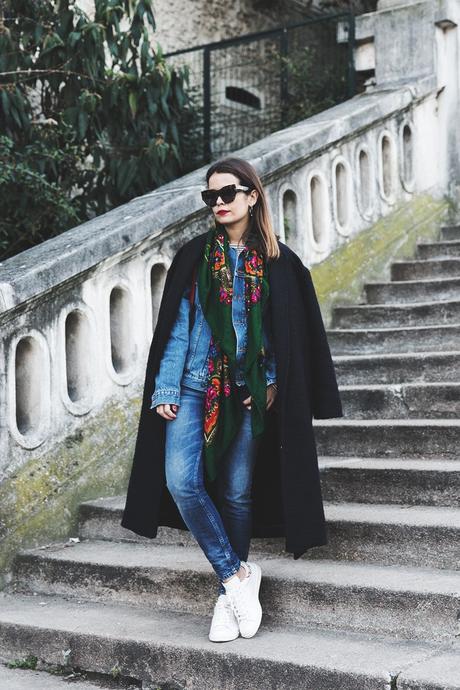 Double_Denim-Vintage_Scarf-ISabel_Marant_Sneakers-Striped_Top-PFW-Paris_Fashion_Week-Street_Style-