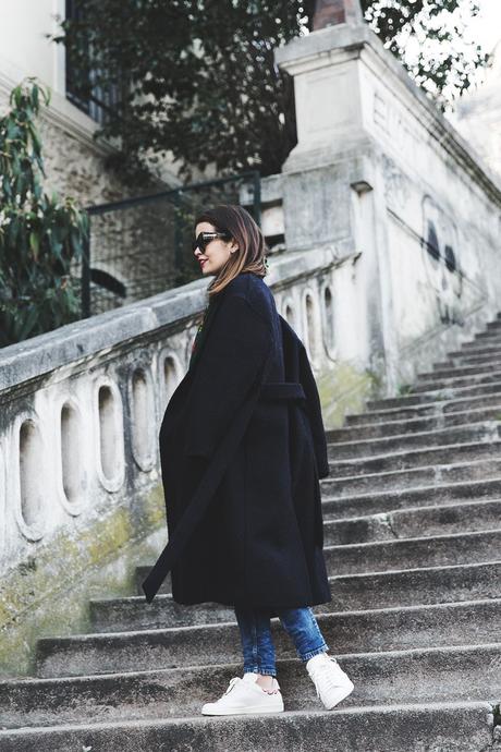 Double_Denim-Vintage_Scarf-ISabel_Marant_Sneakers-Striped_Top-PFW-Paris_Fashion_Week-Street_Style-1