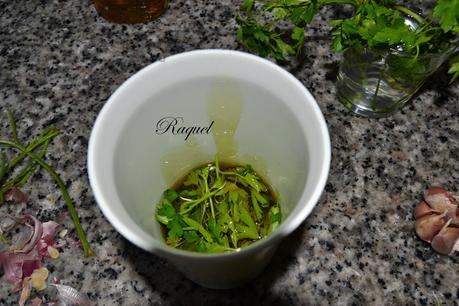 Salsa de Aceite Ajo y Perejil Salsa de Aceite Ajo y Perejil